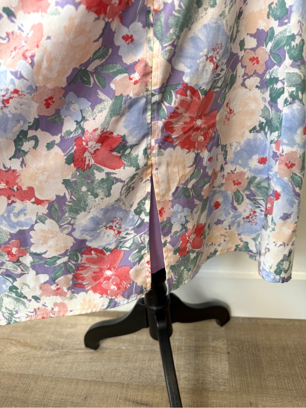 ASTR The Label Size Small Floral Smocked Puff Sleeve Midi Dress - Picture 6 of 12